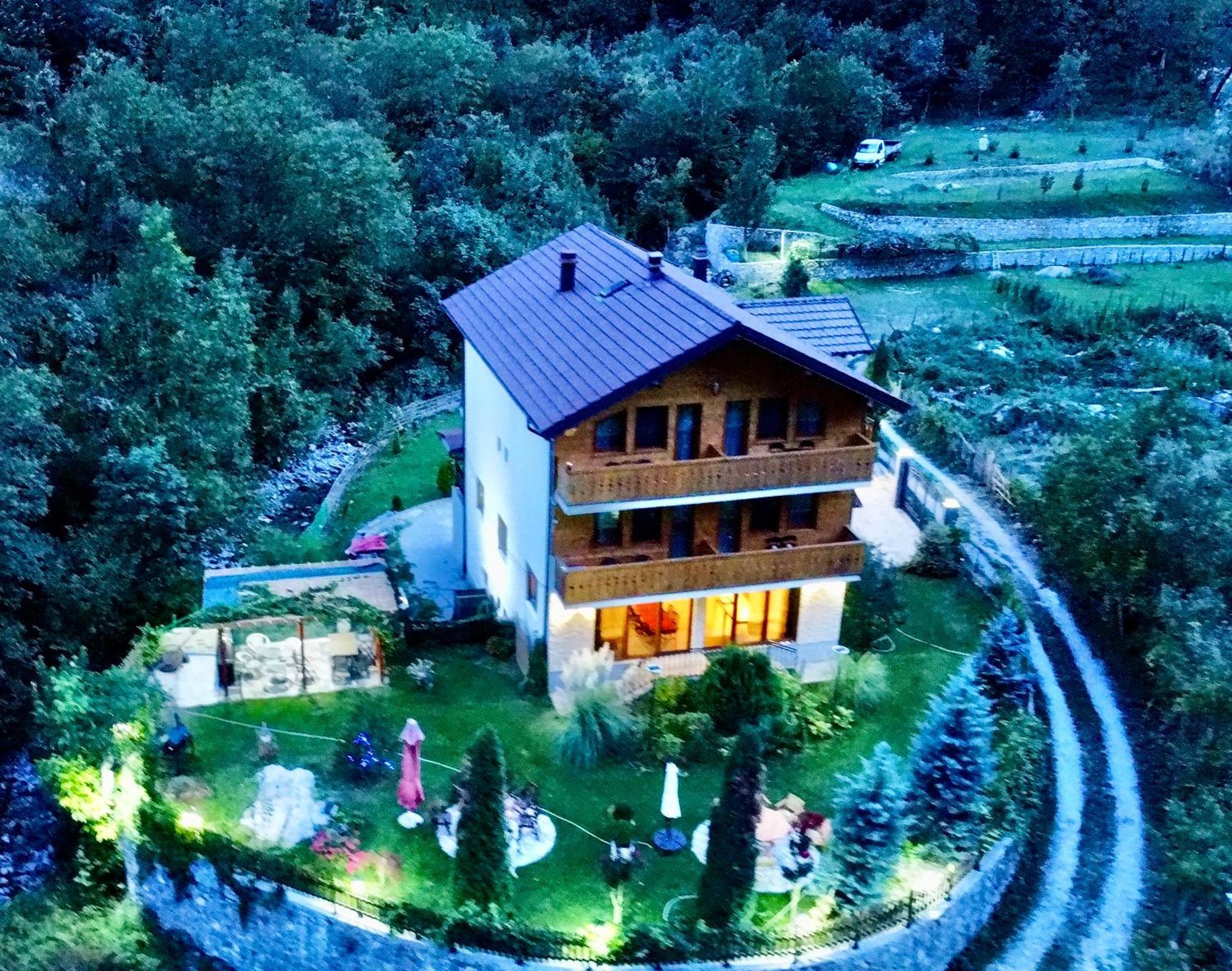 Vila Alexander B&B Valbone Dış mekan fotoğraf