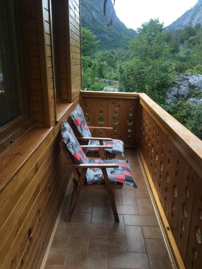 Vila Alexander B&B Valbone Dış mekan fotoğraf